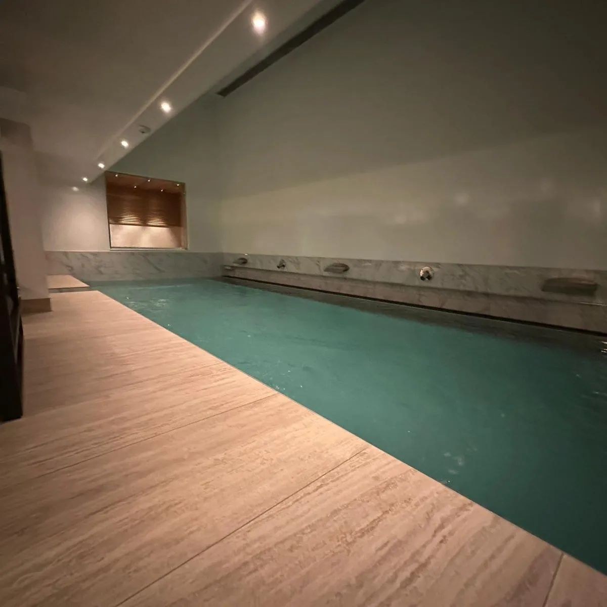 Swimming pool and spa tiling project